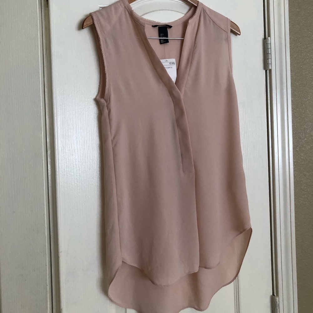 H&am Sleeveless Blouse